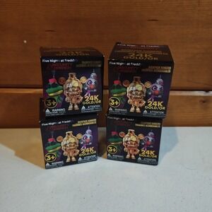 Lot of 4 Five Nights at Freddy's Security Breach Backpack‎ Hanger 24K Gold ZC1